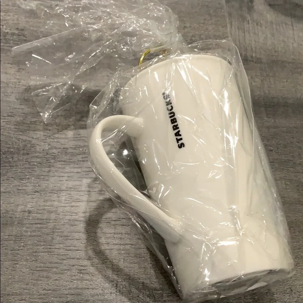 16 oz. tall Starbucks traditional mermaid Mug NEW